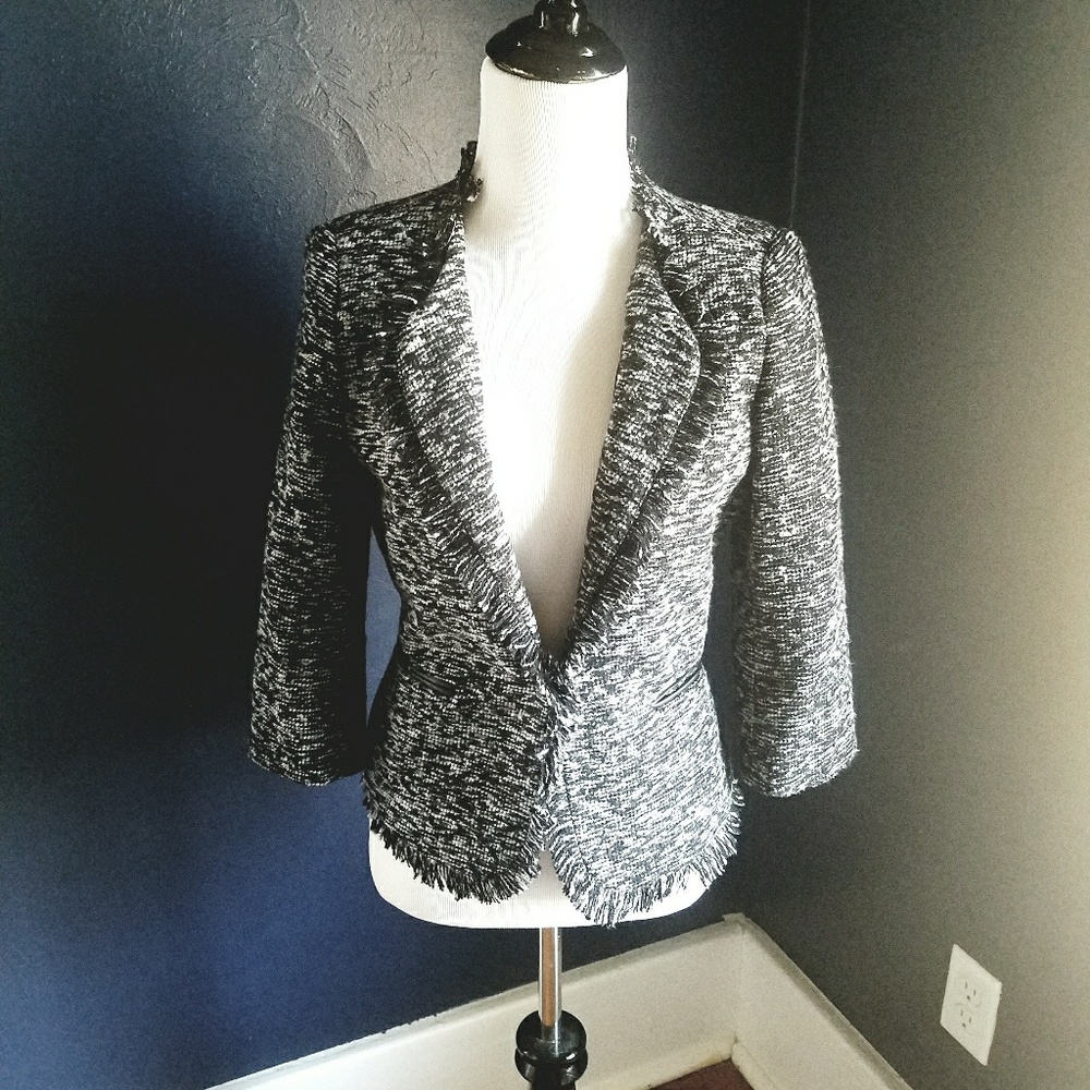 Jaye.e. Trimmed Tweed Jacket